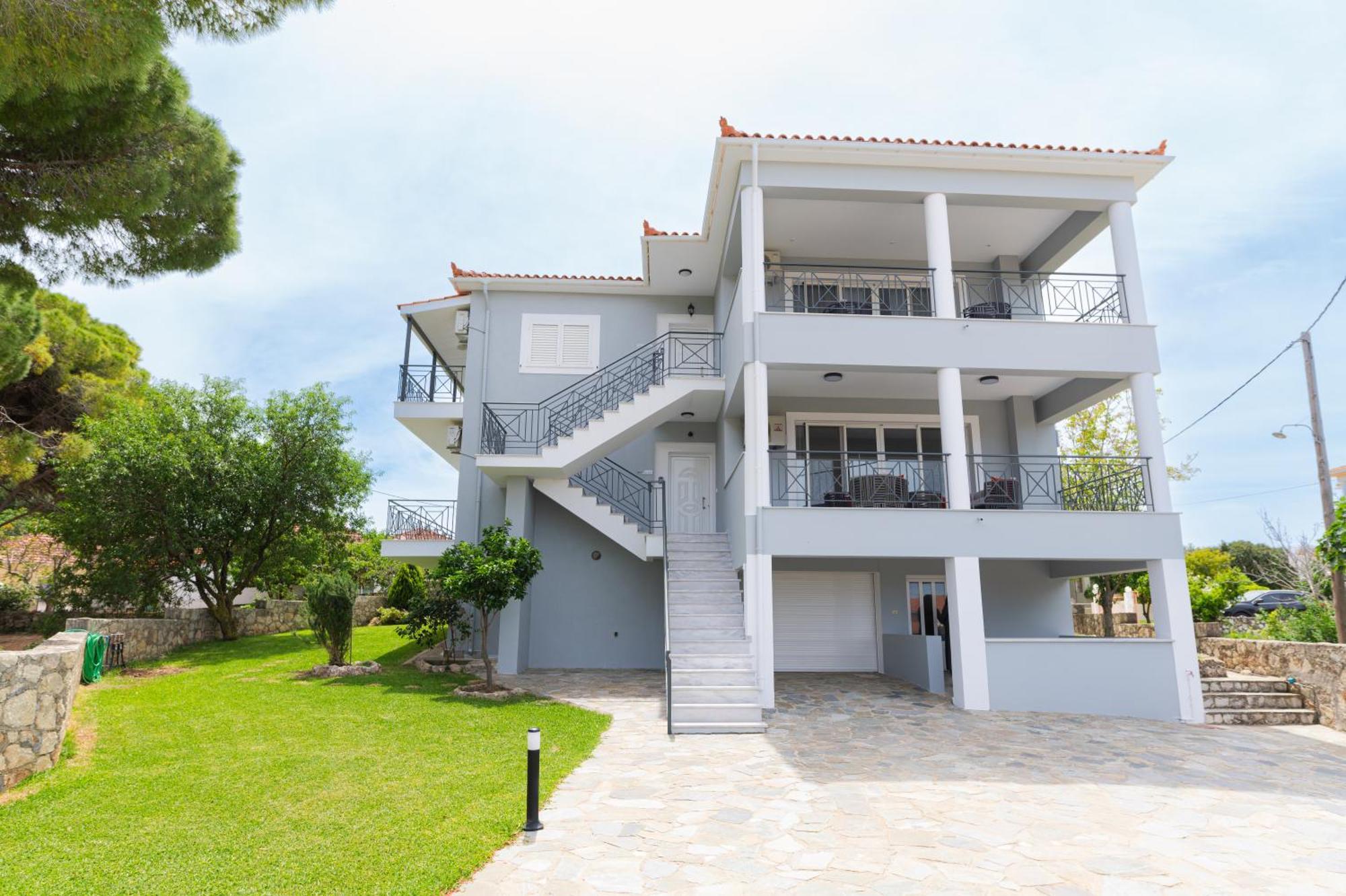 Vasilopoulos Residences - Apartments Ioni & Neso Argostolion Exterior foto